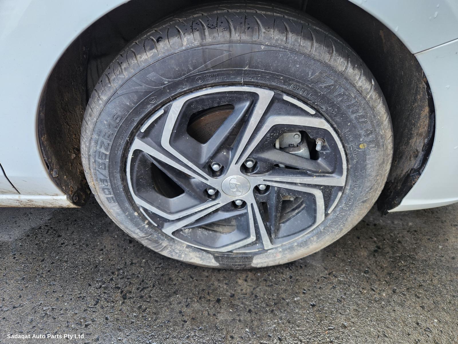 Hyundai I30 Wheel Mag