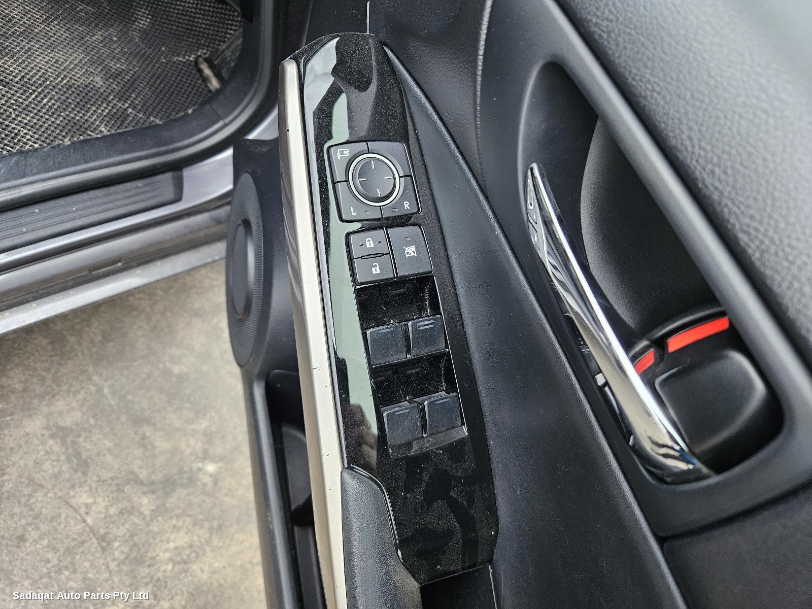 Lexus Is Series Front Seat