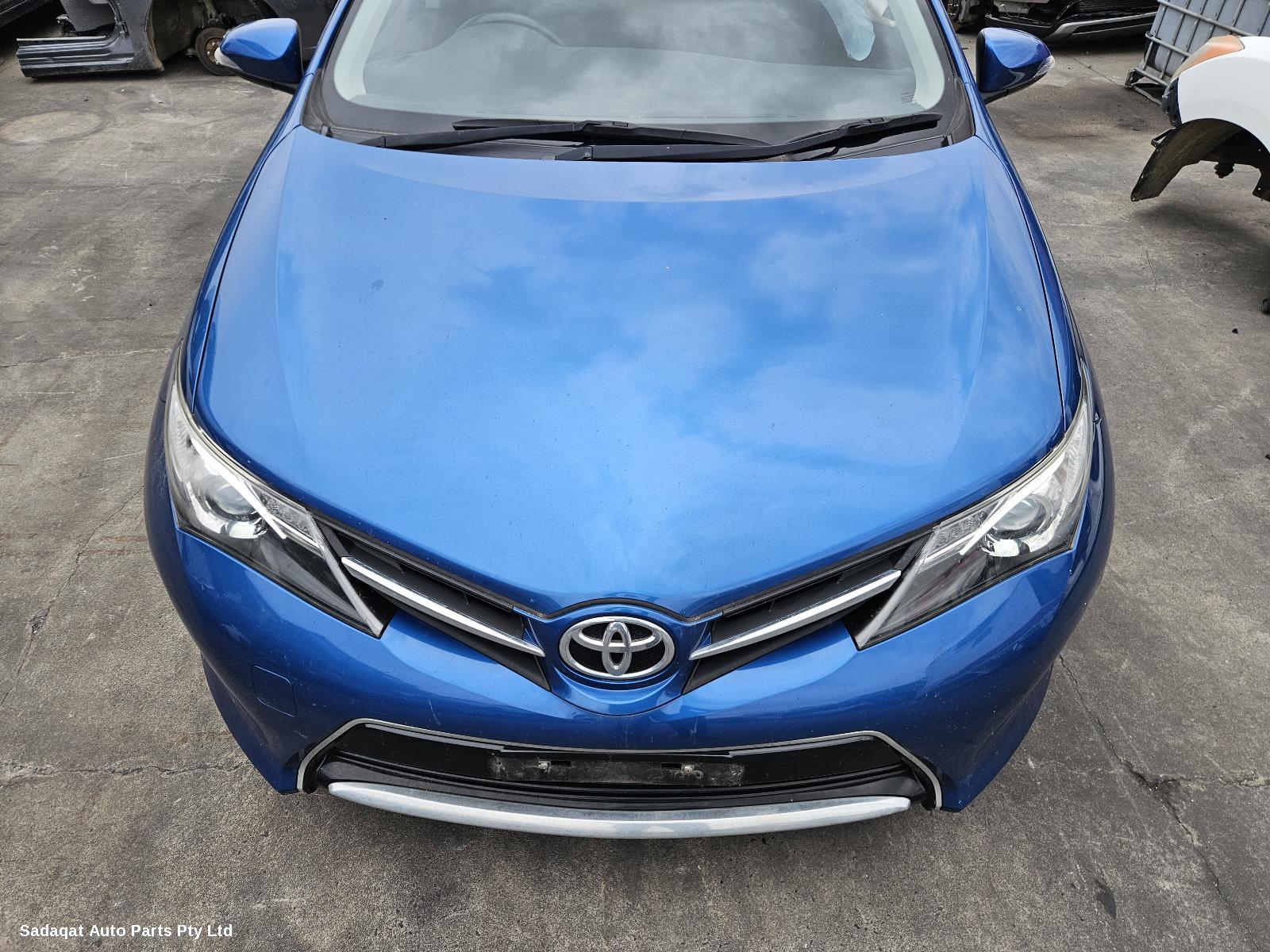 Toyota Corolla Rear Garnish