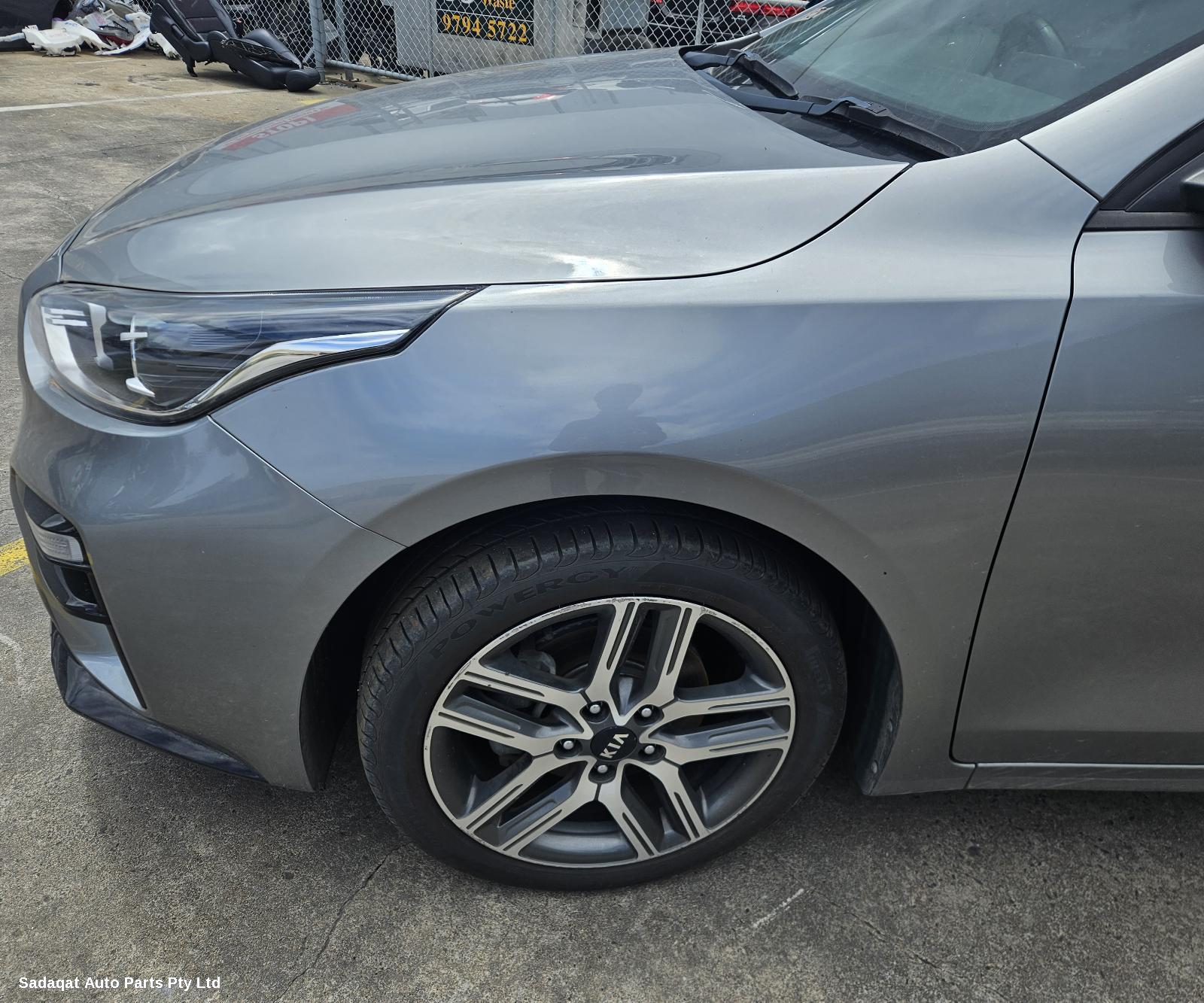 Kia Cerato Seatbelt/stalk