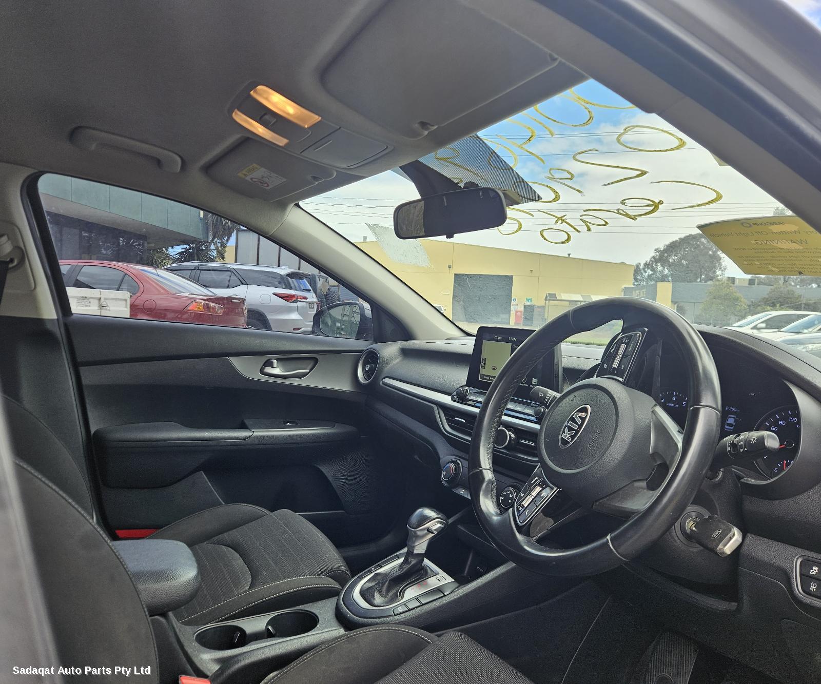 Kia Cerato Seatbelt/stalk