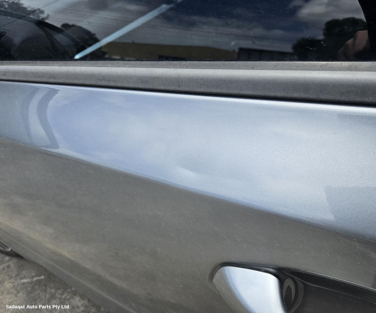 Kia Cerato Seatbelt/stalk