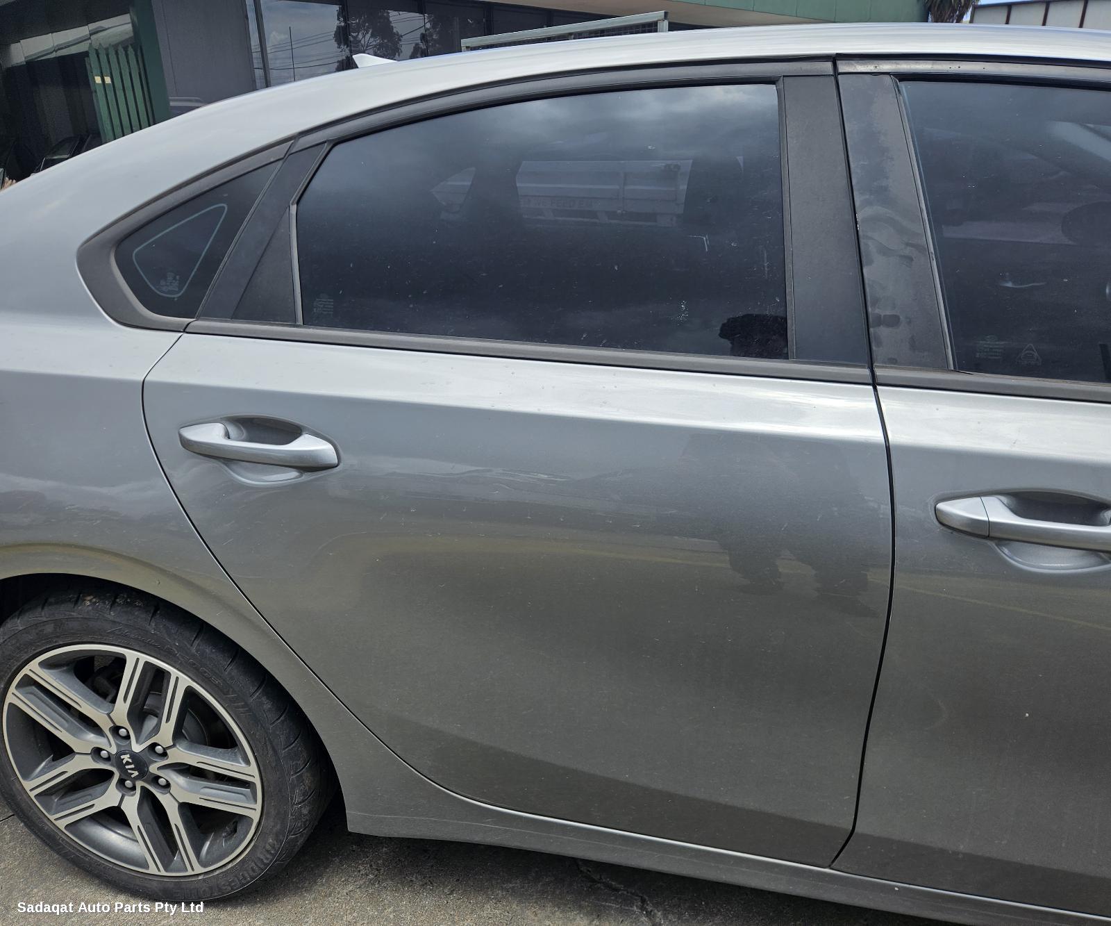 Kia Cerato Seatbelt/stalk