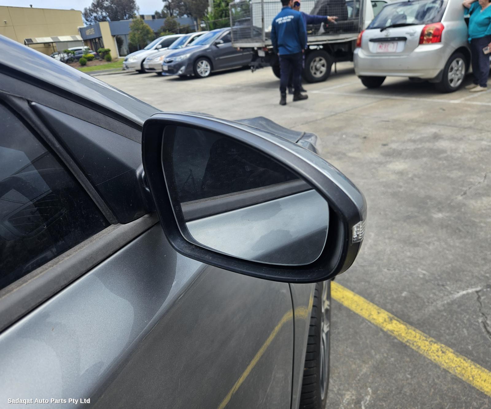 Kia Cerato Seatbelt/stalk