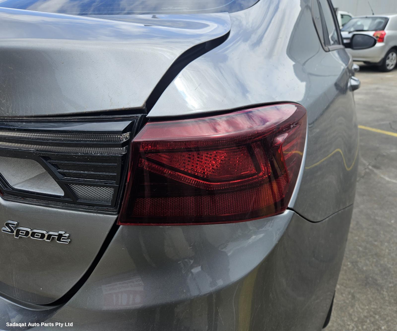 Kia Cerato Seatbelt/stalk