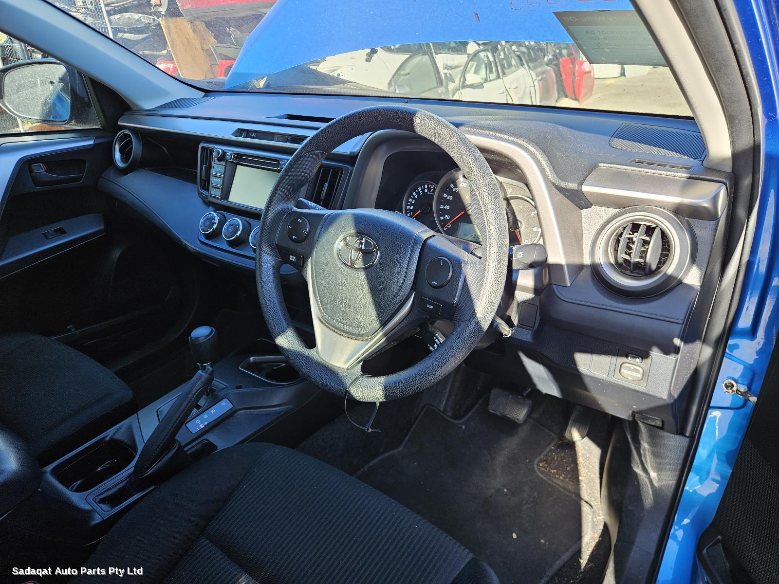 Toyota Rav4 Seatbelt/stalk