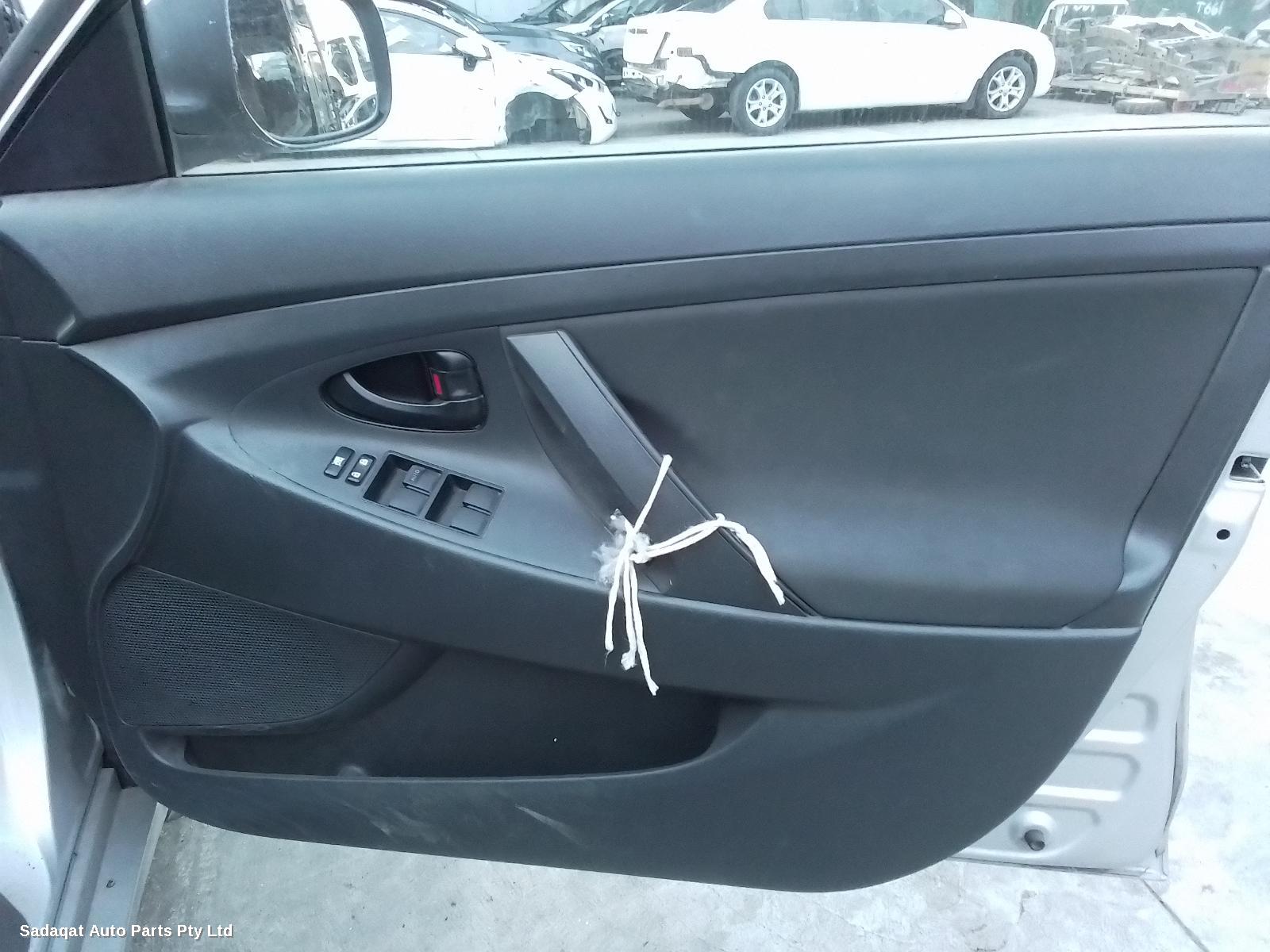 Toyota Camry Left Door Mirror