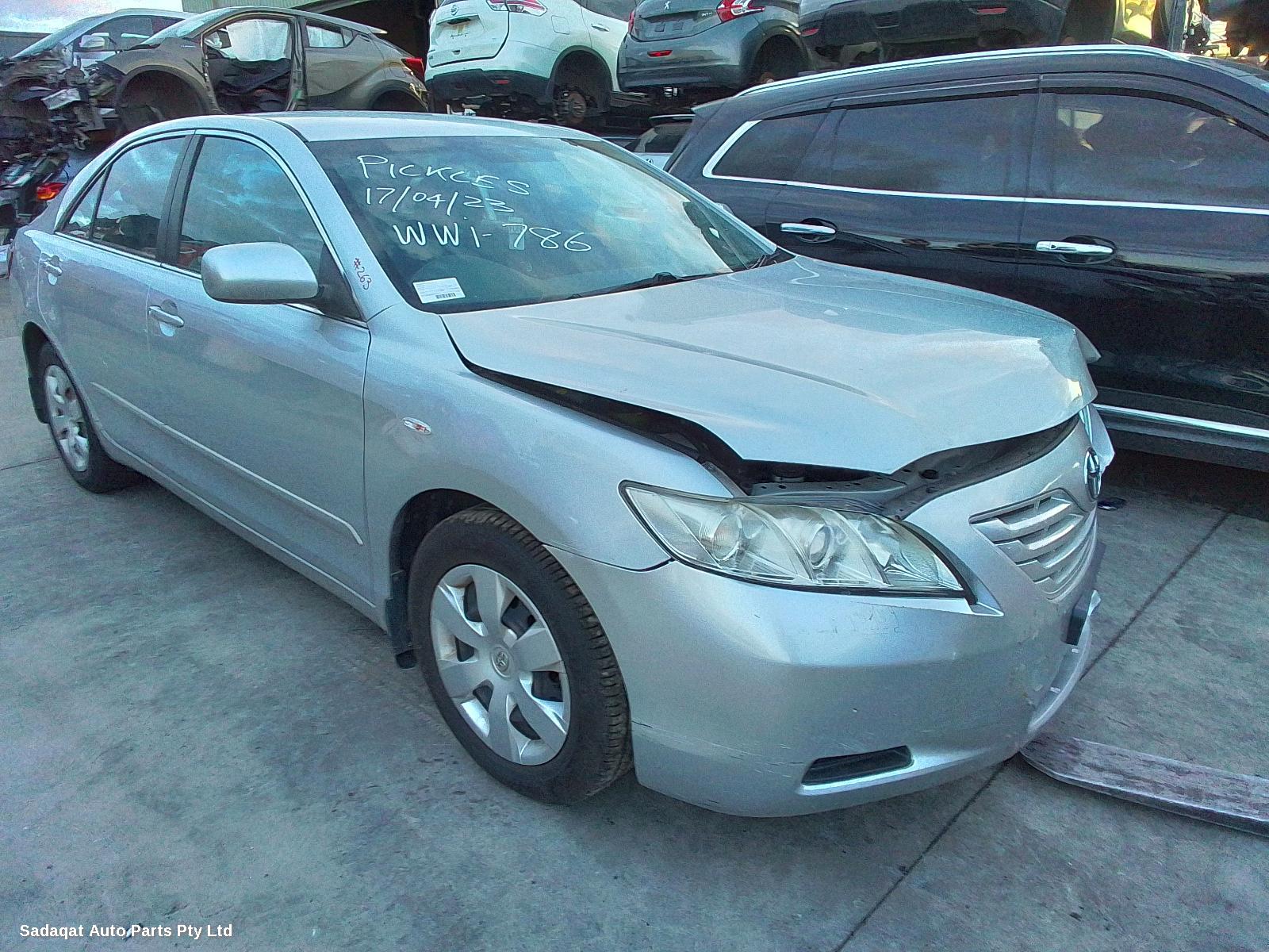 Toyota Camry Left Door Mirror
