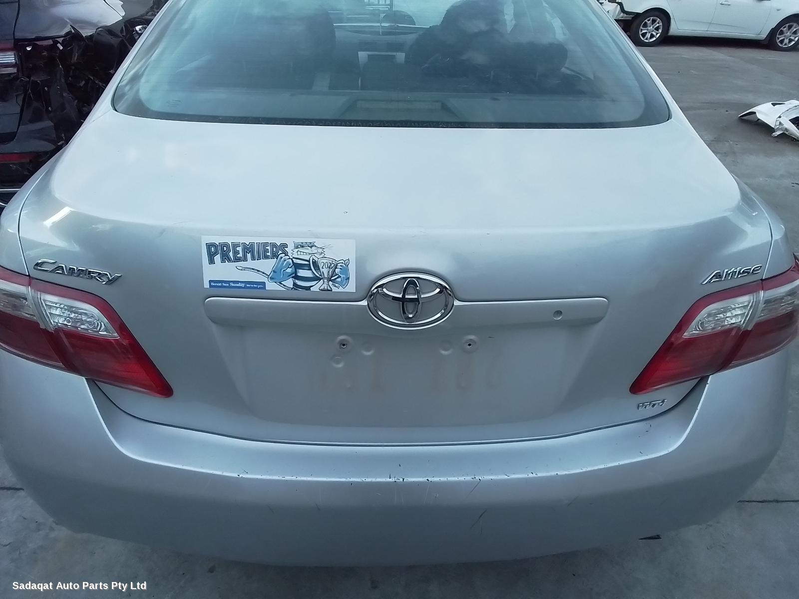 Toyota Camry Left Door Mirror