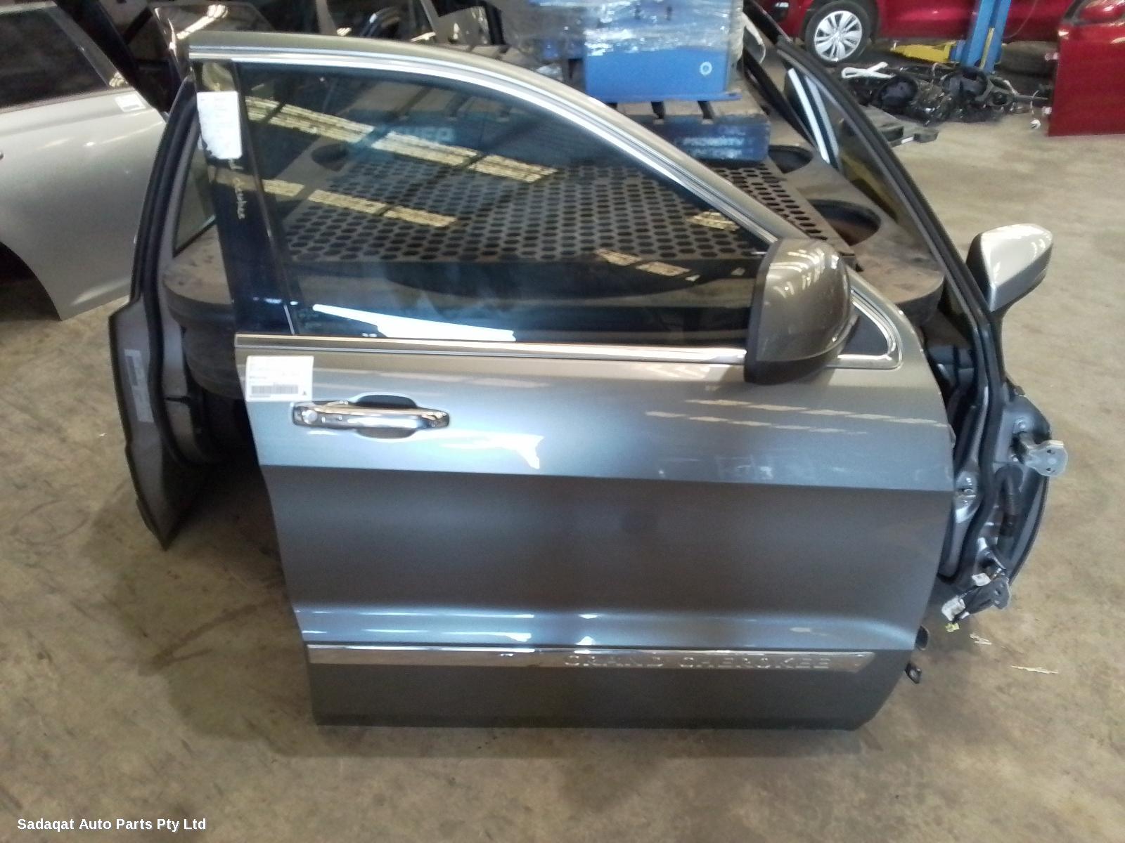 Jeep Grandcherokee Right Front Door