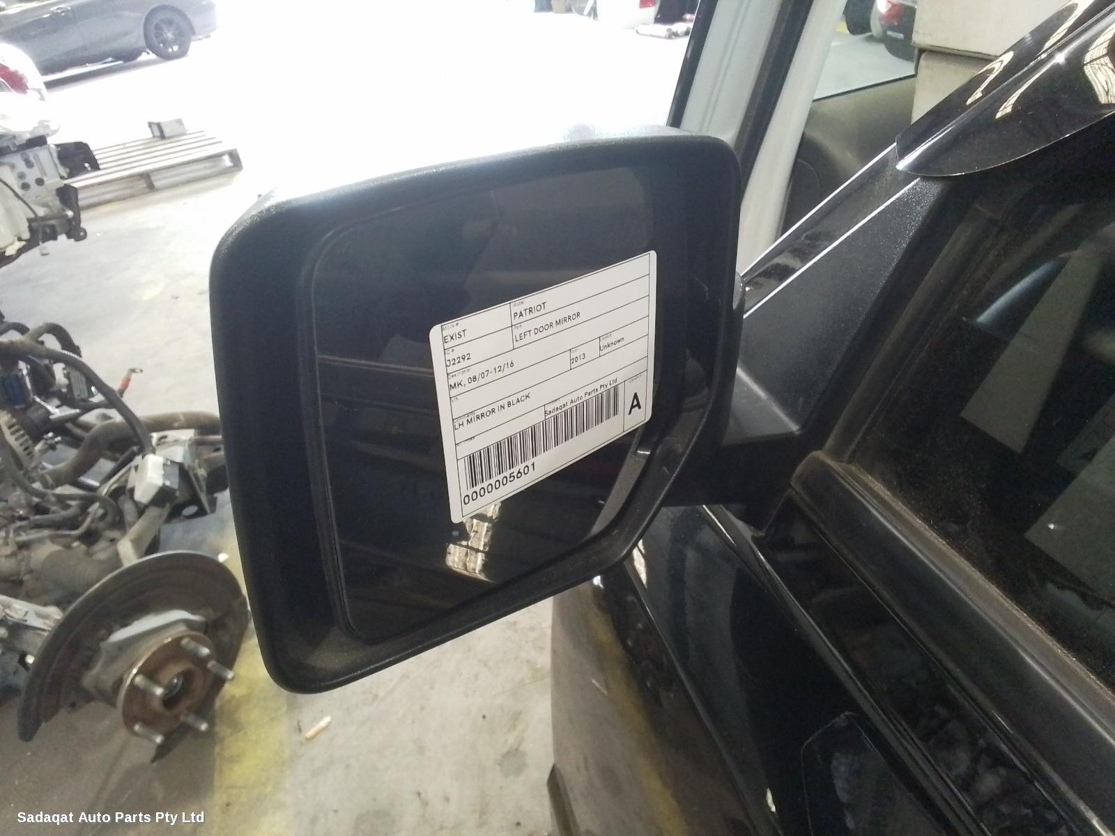 Jeep Patriot Left Door Mirror