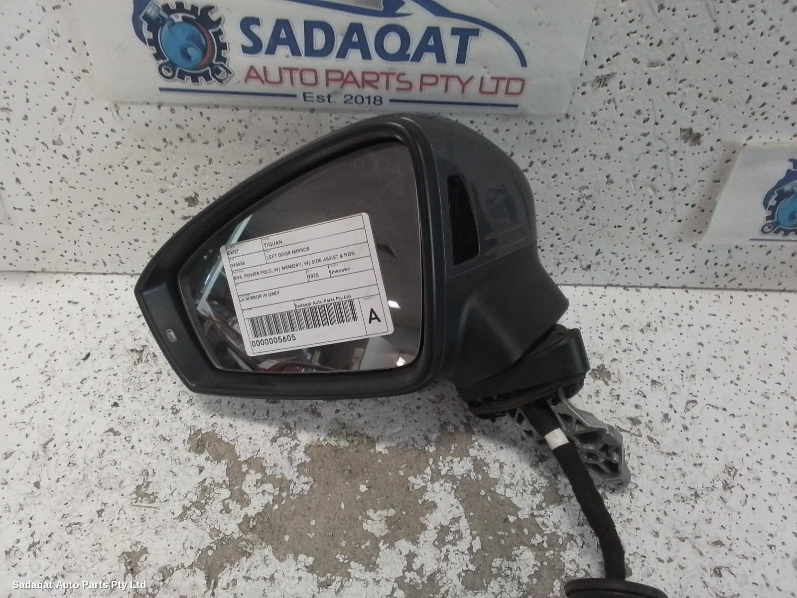 Volkswagen Tiguan Left Door Mirror