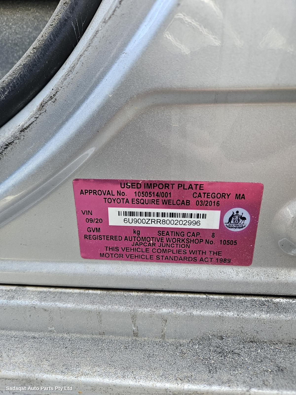 Toyota Noah (import) Right Rear Hub Assembly