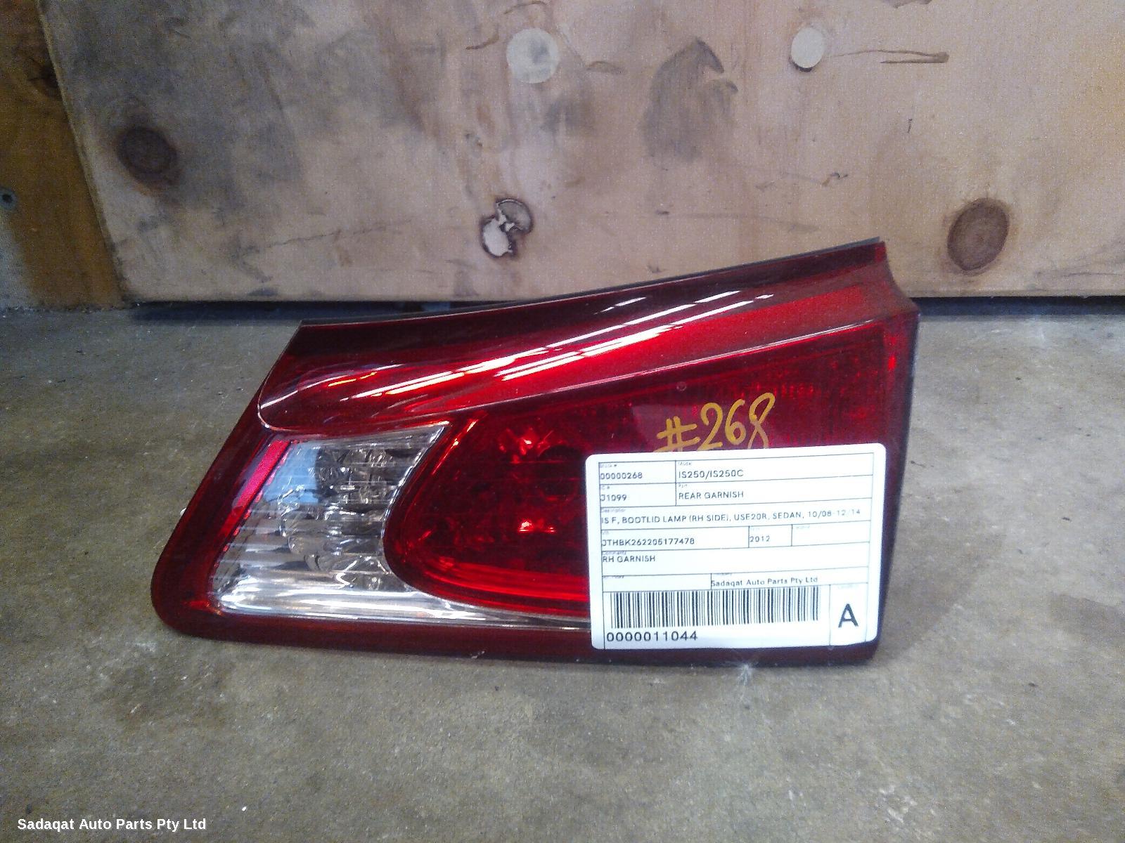 Lexus Is250/is250c Rear Garnish