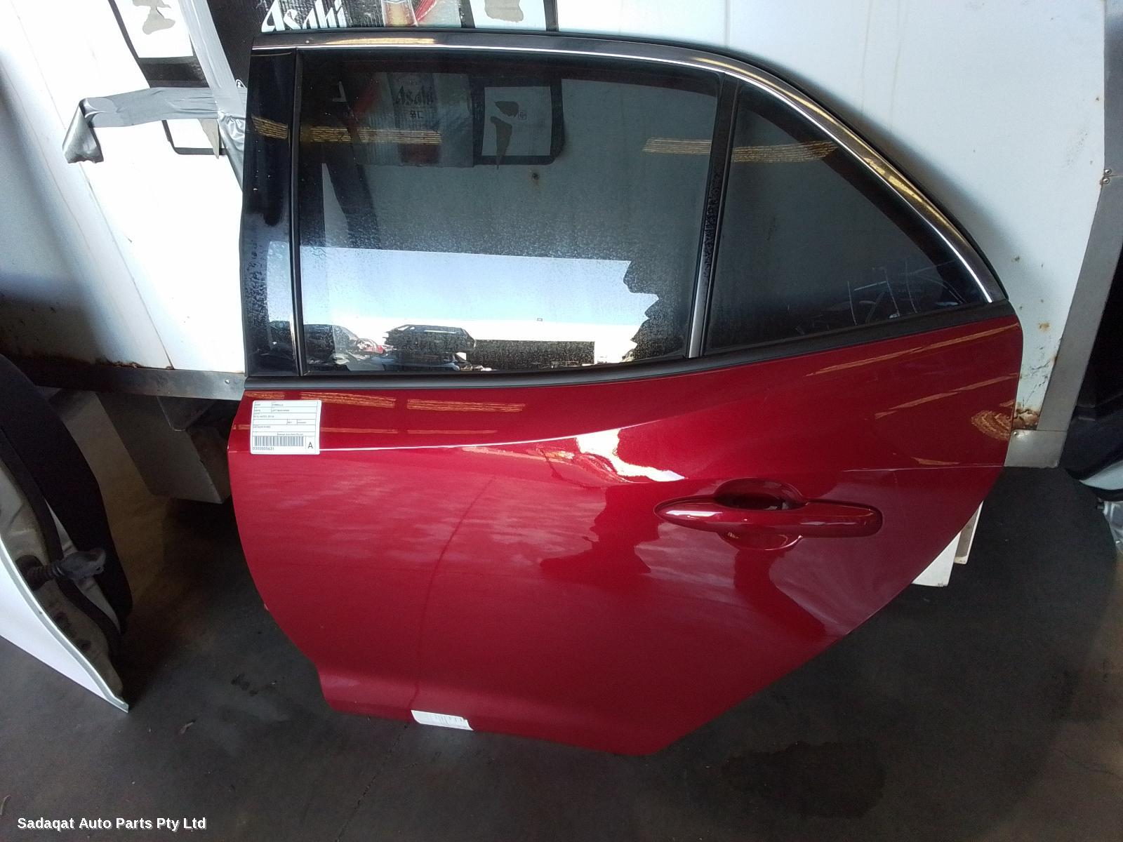 Toyota Corolla Left Rear Door/sliding