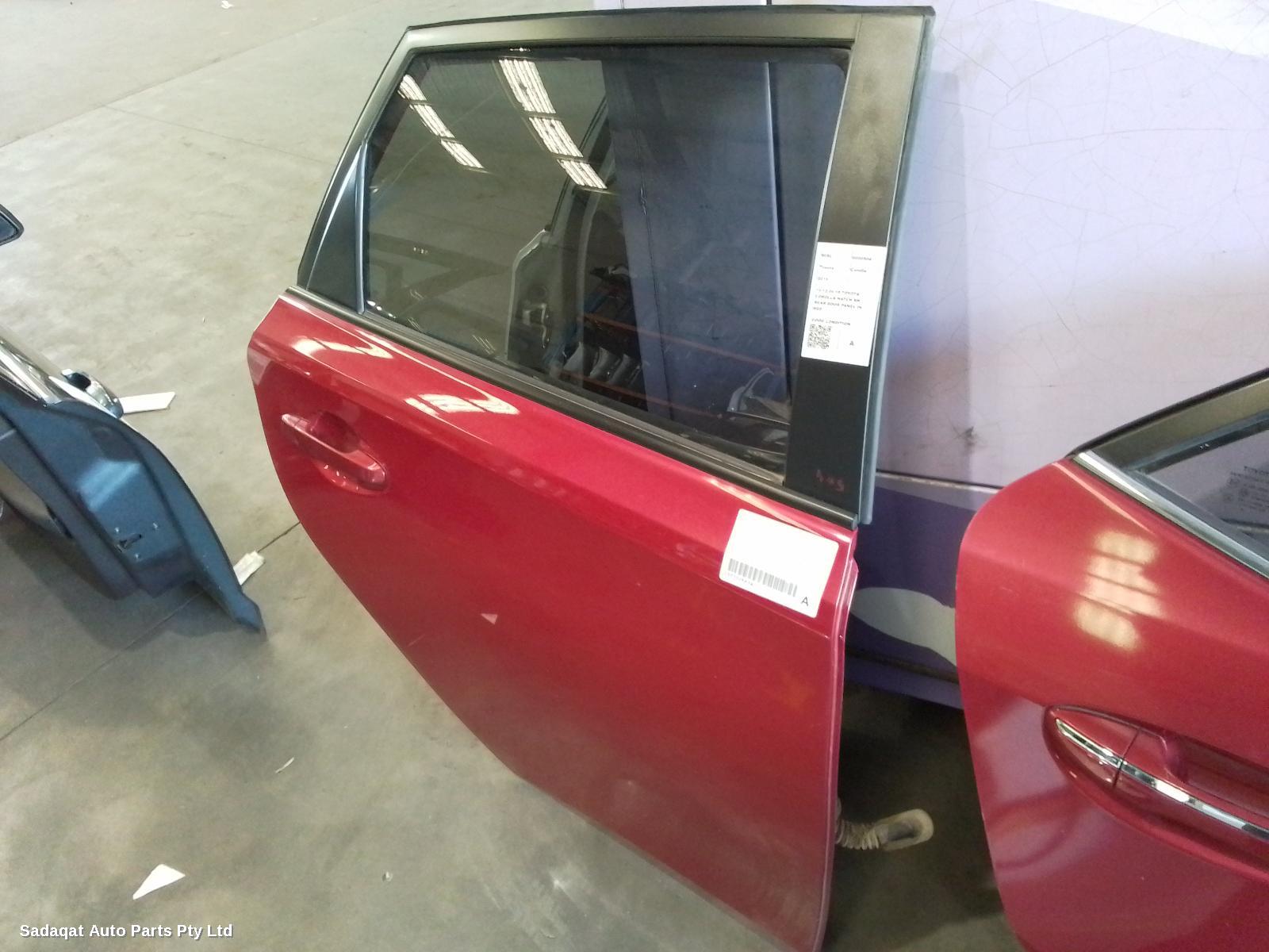 Toyota Corolla Right_rear_door_sliding