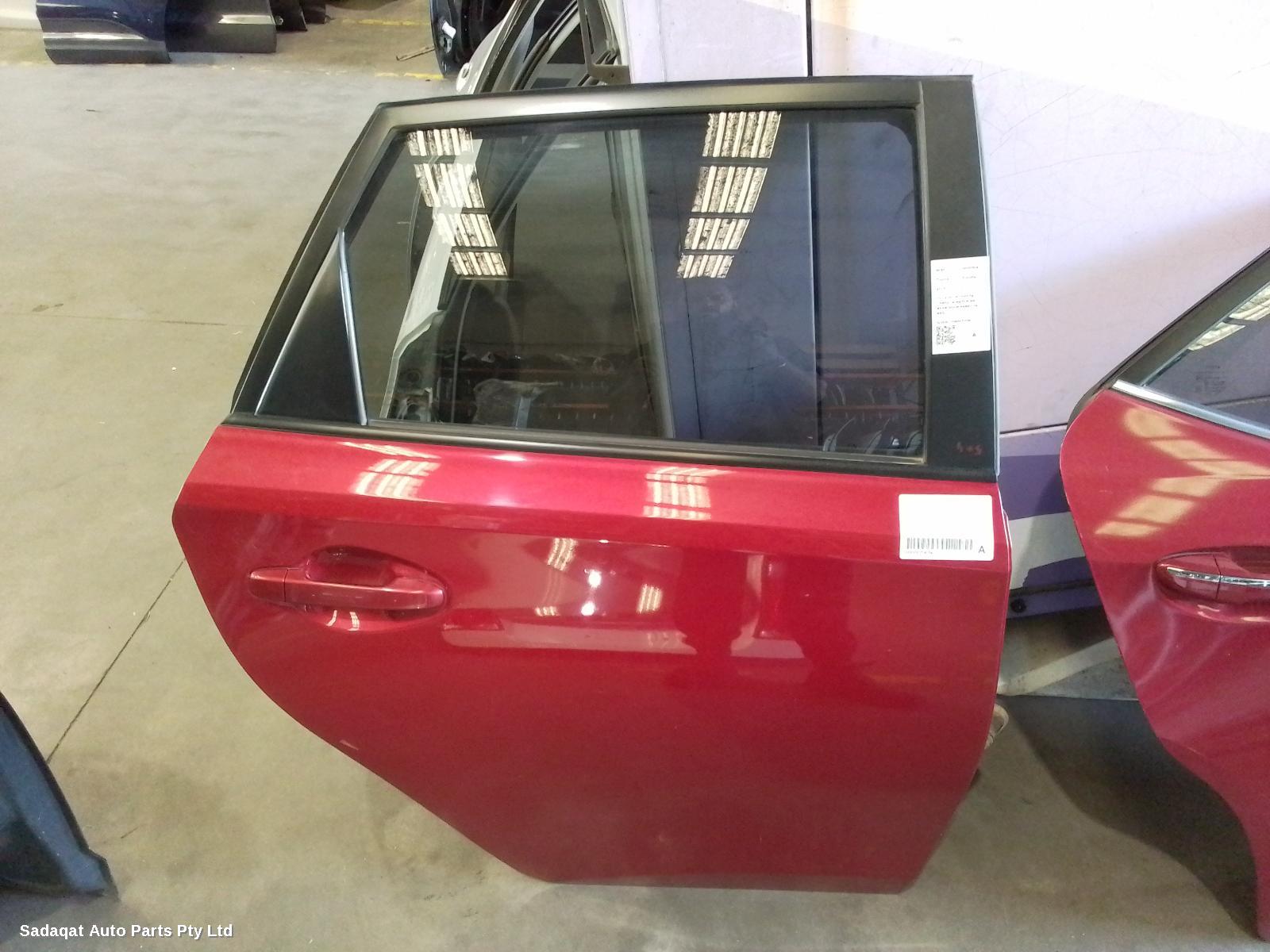 Toyota Corolla Right_rear_door_sliding