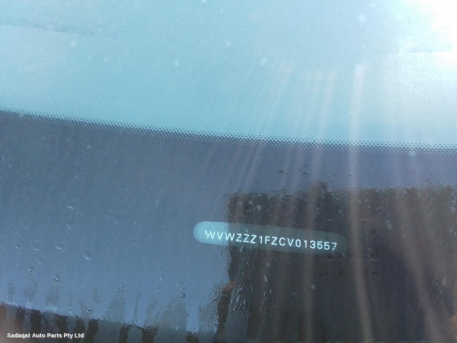 Volkswagen Eos Rear Bumper