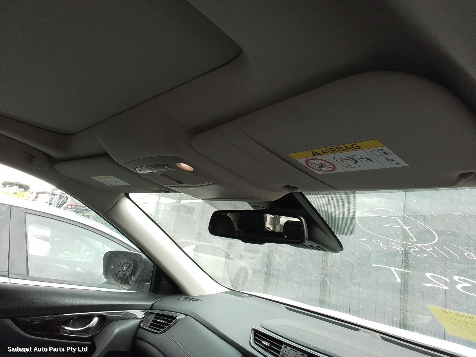 Nissan Xtrail Right Front Door