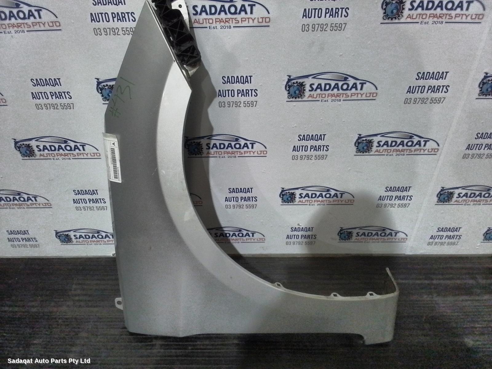 Hyundai Accent Right Guard