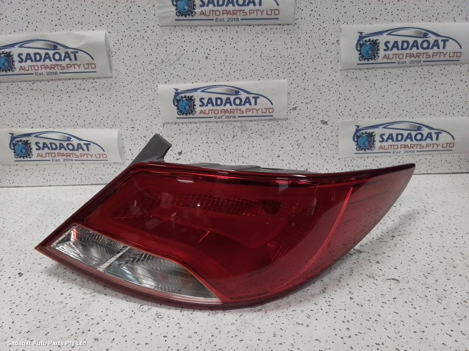 Hyundai Accent Right Taillight