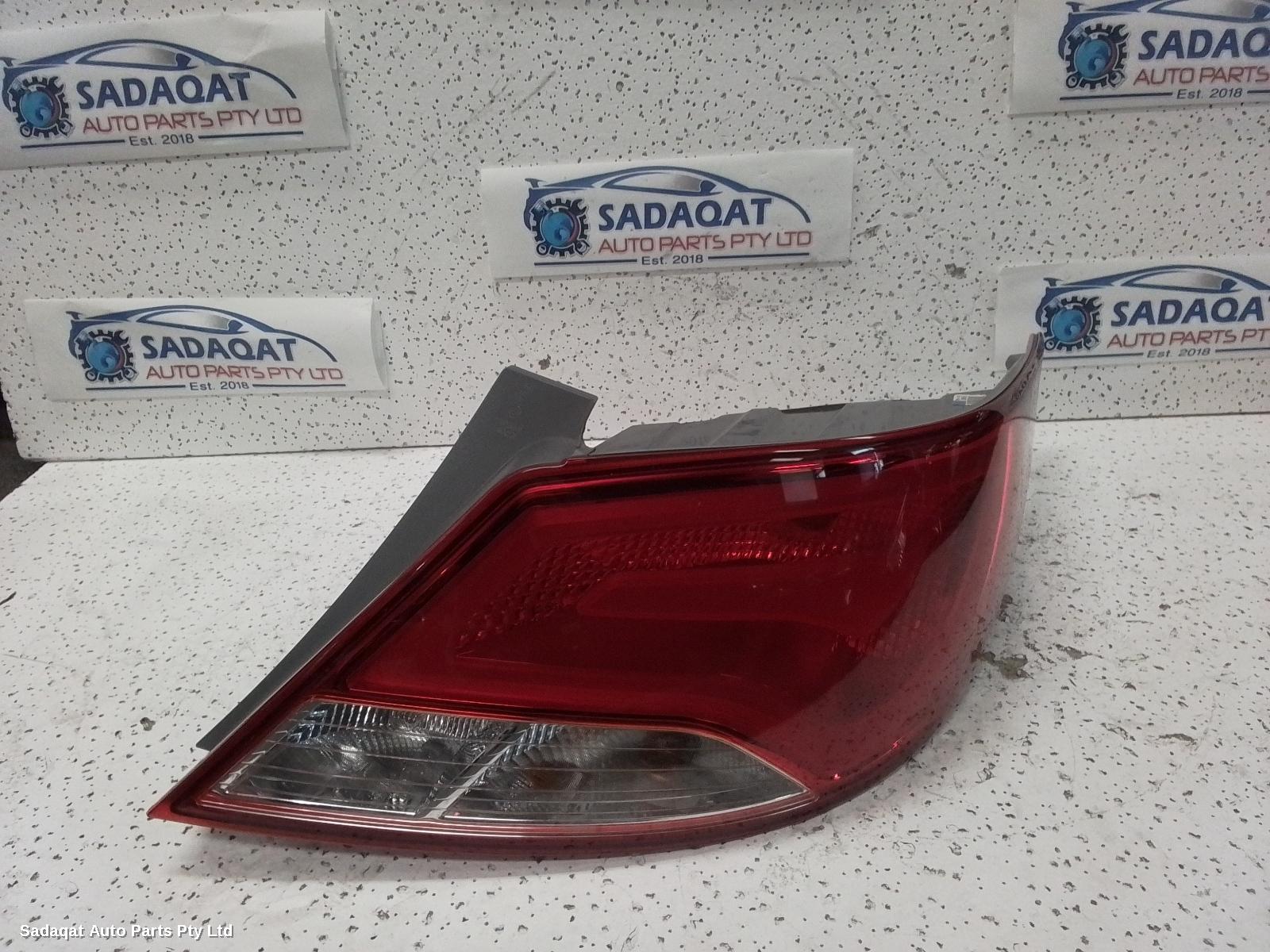 Hyundai Accent Right Taillight