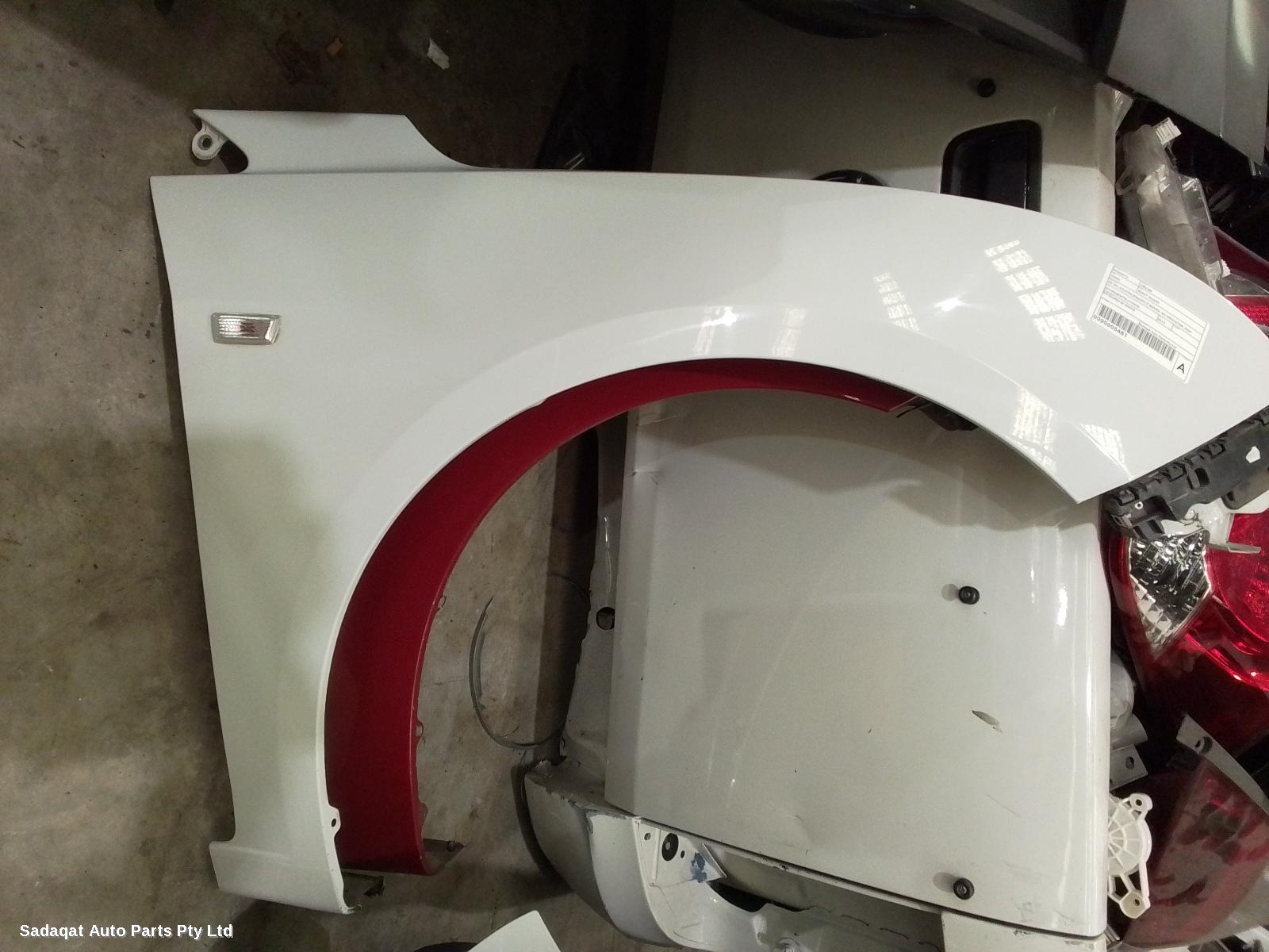 Holden Cruze Right Guard