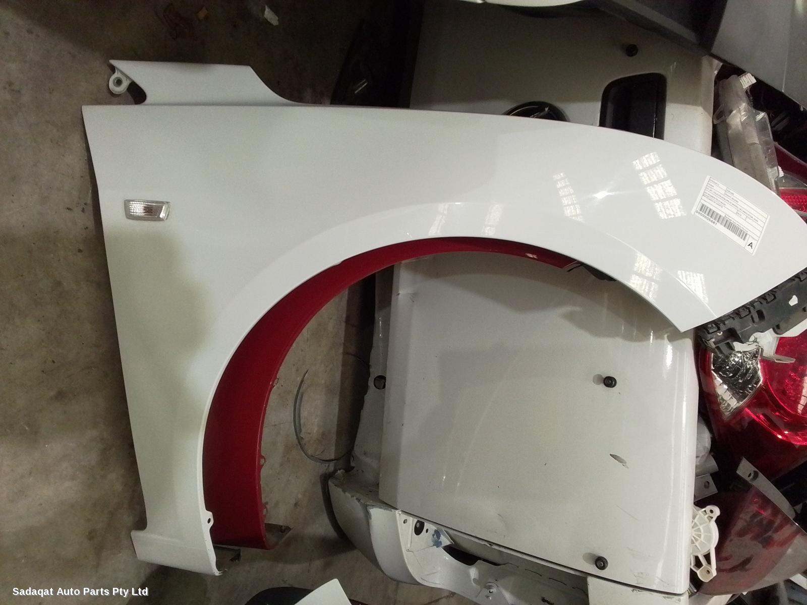 Holden Cruze Right Guard