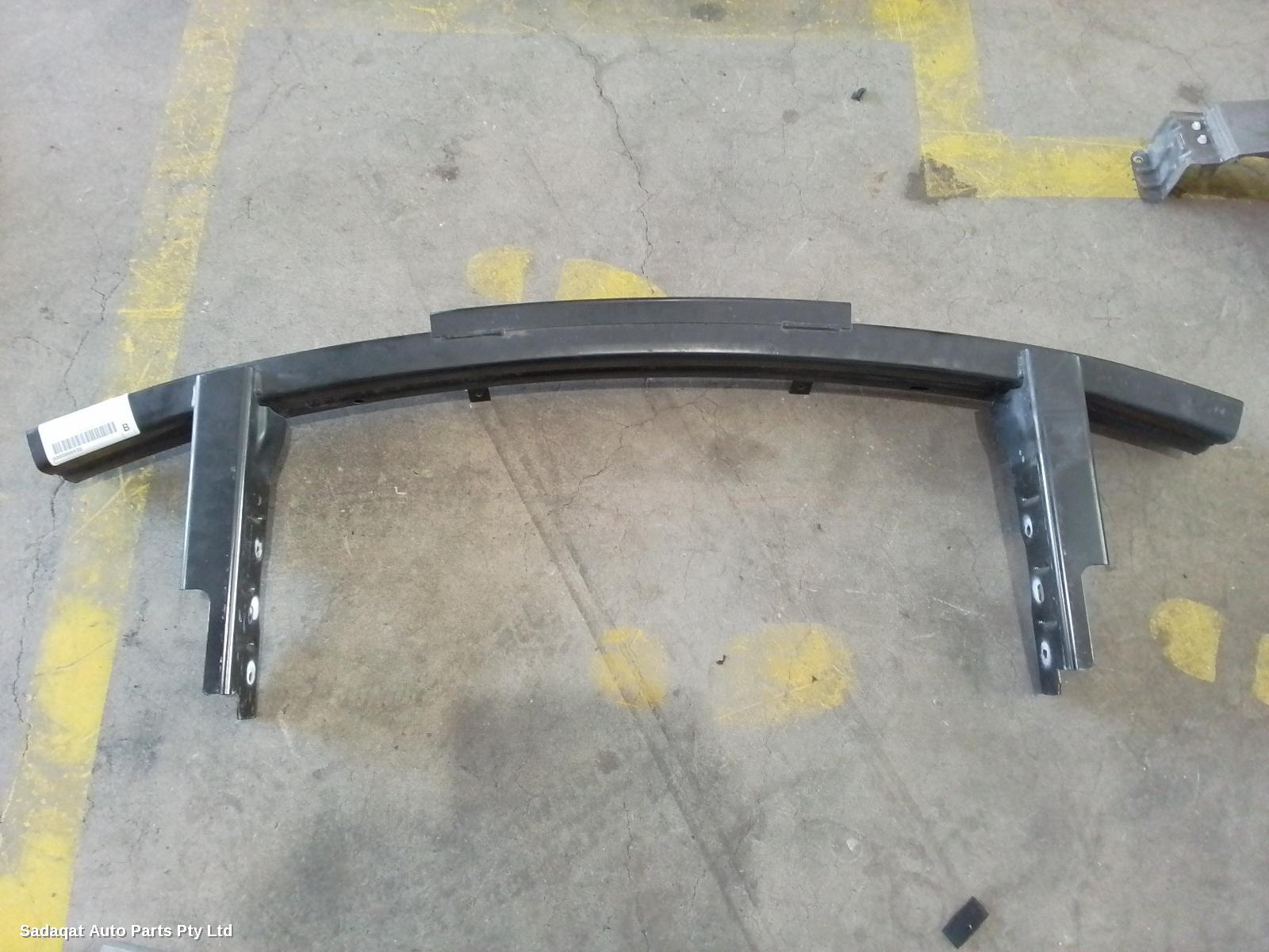 Jeep Grandcherokee R/bar Bracket/reinfo