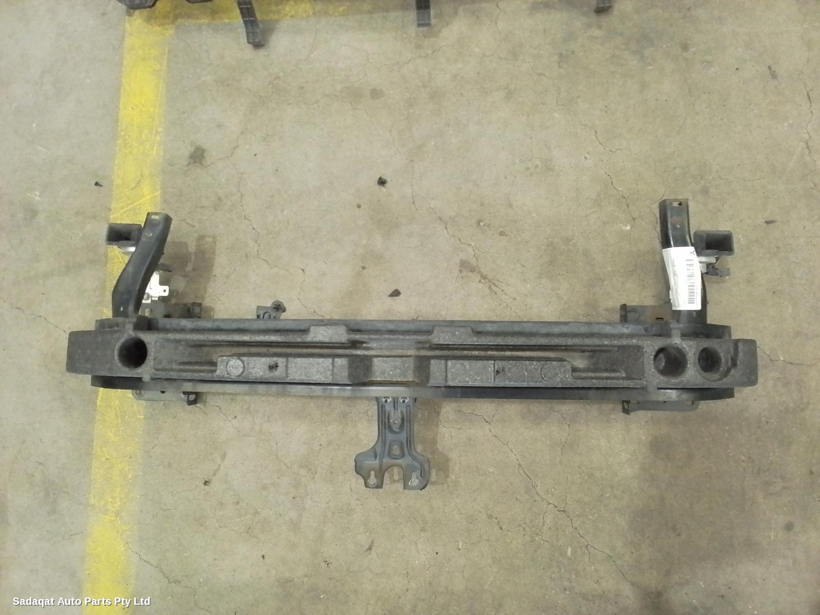 Volkswagen Golf F/bar Reinforc/brack