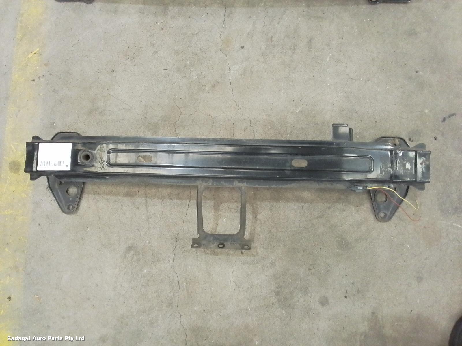 Hyundai I20 F/bar Reinforc/brack