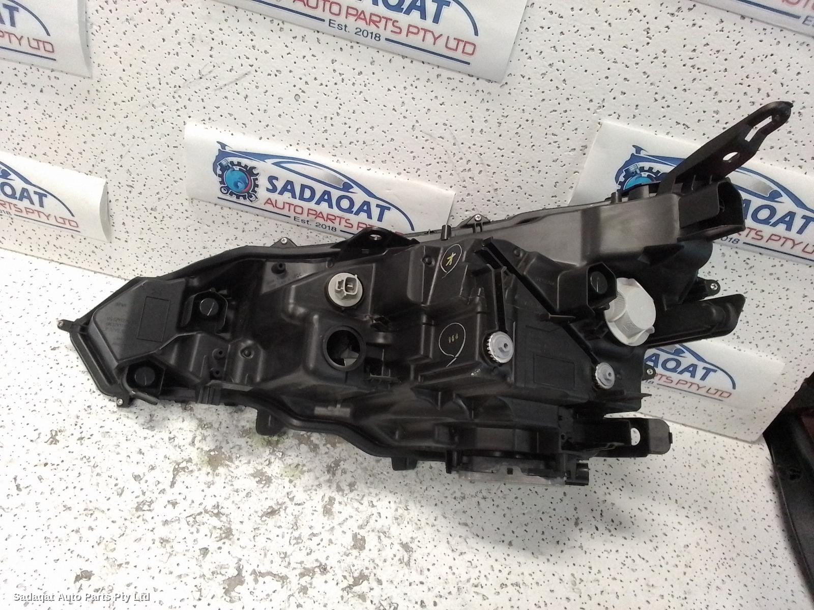Lexus Ux Right Headlamp