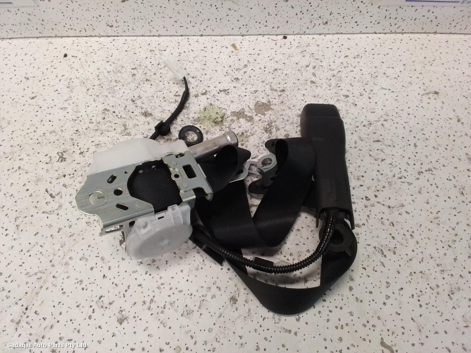 Toyota Corolla Seatbelt/stalk