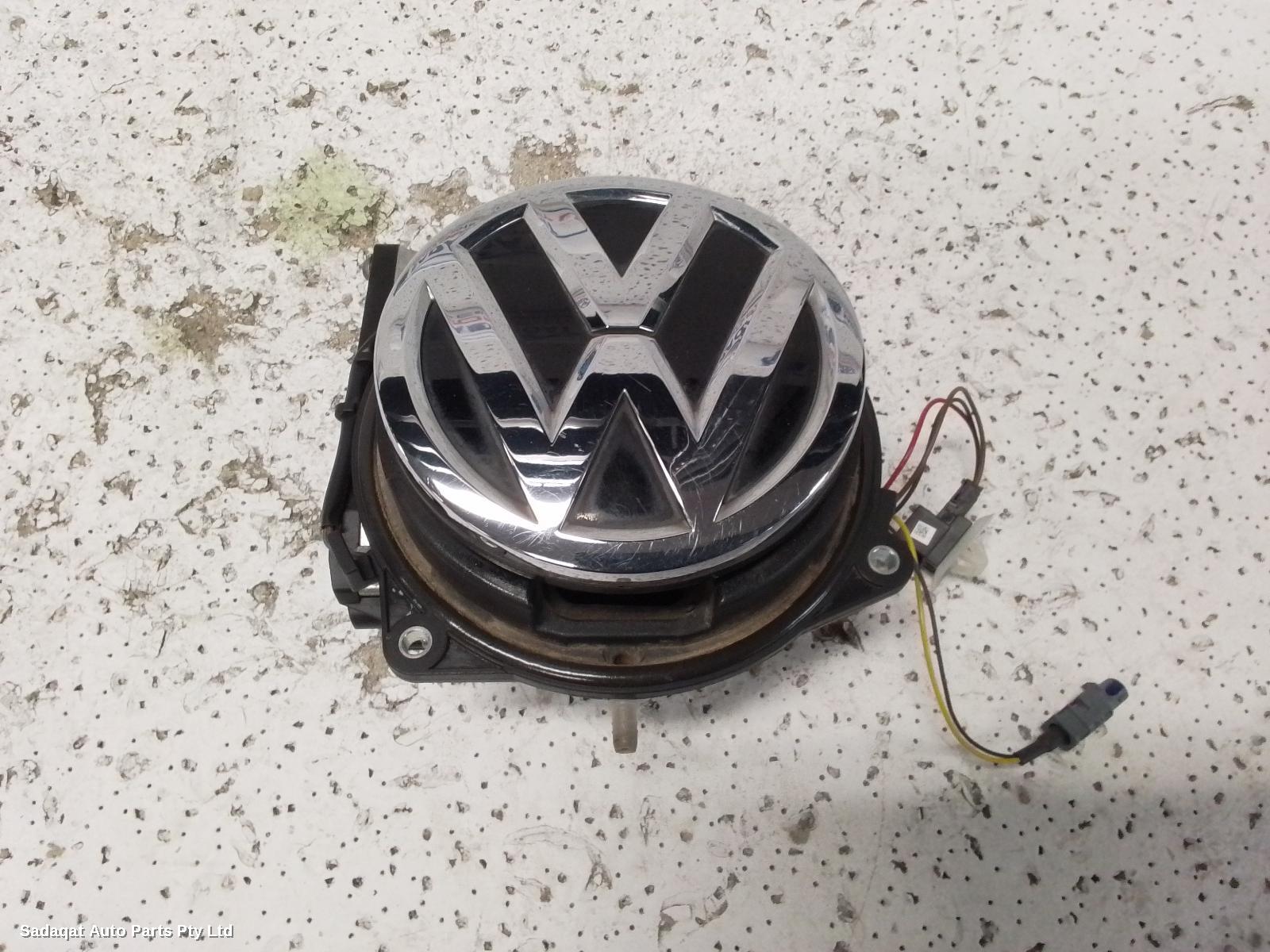 Volkswagen Golf Rear Garnish