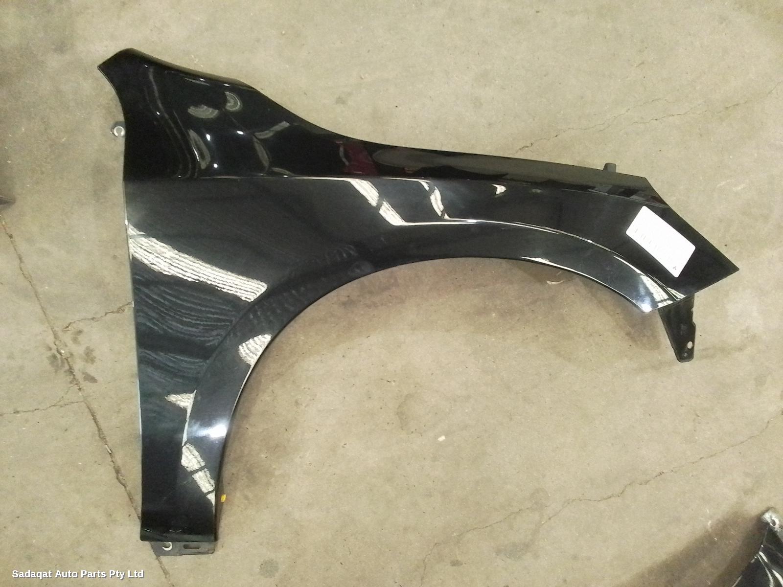 Volvo S60/v60 Right Guard