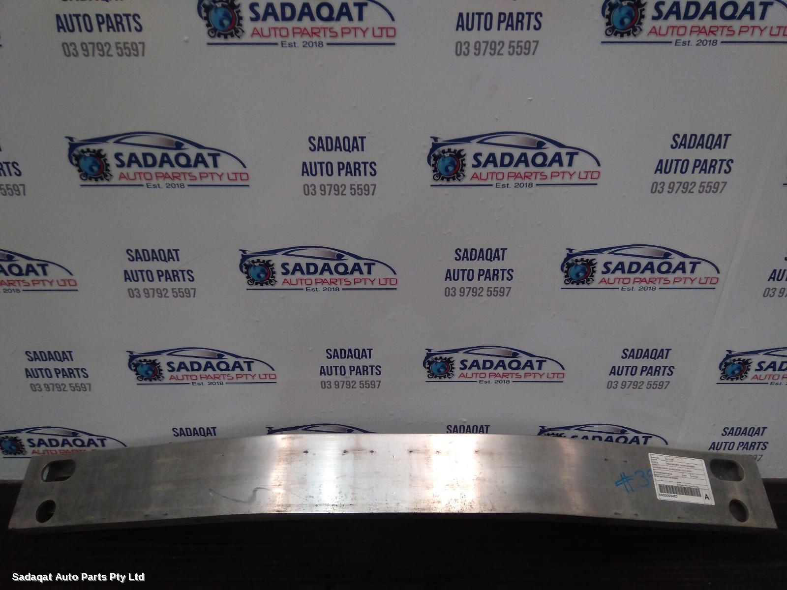 Toyota Kluger R/bar Bracket/reinfo