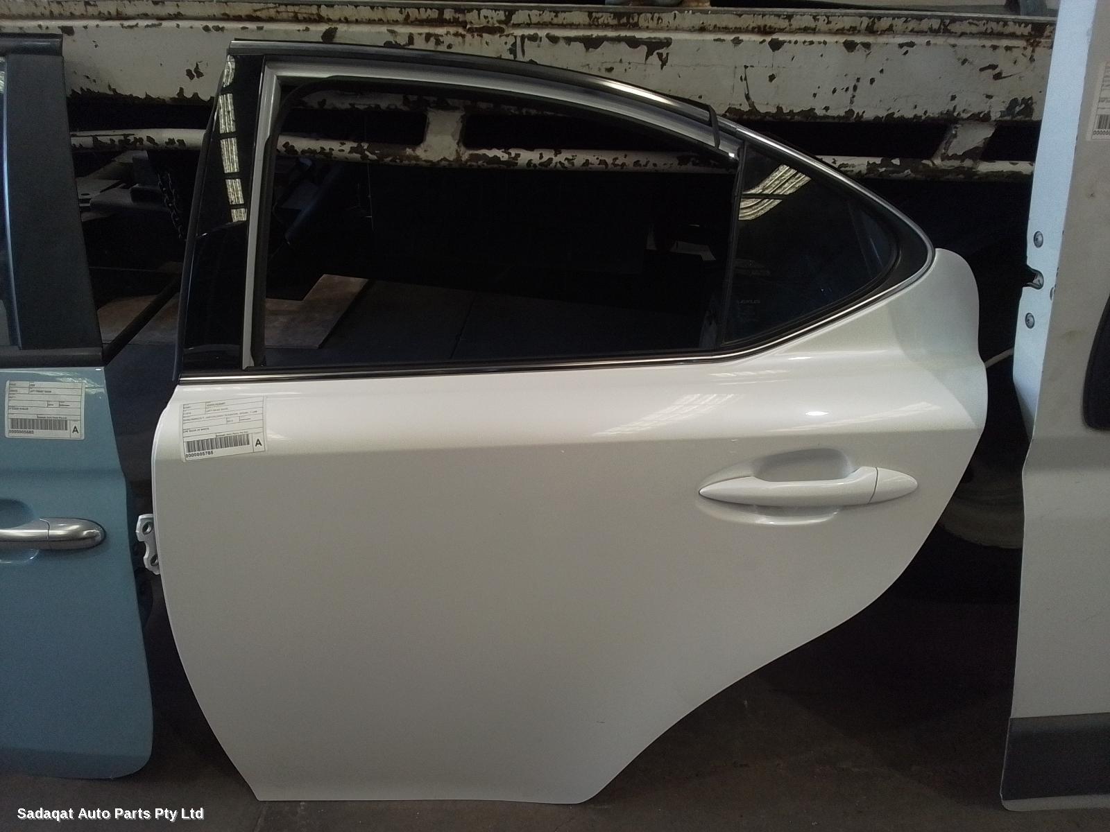Lexus Is250/is250c Left Rear Door/sliding