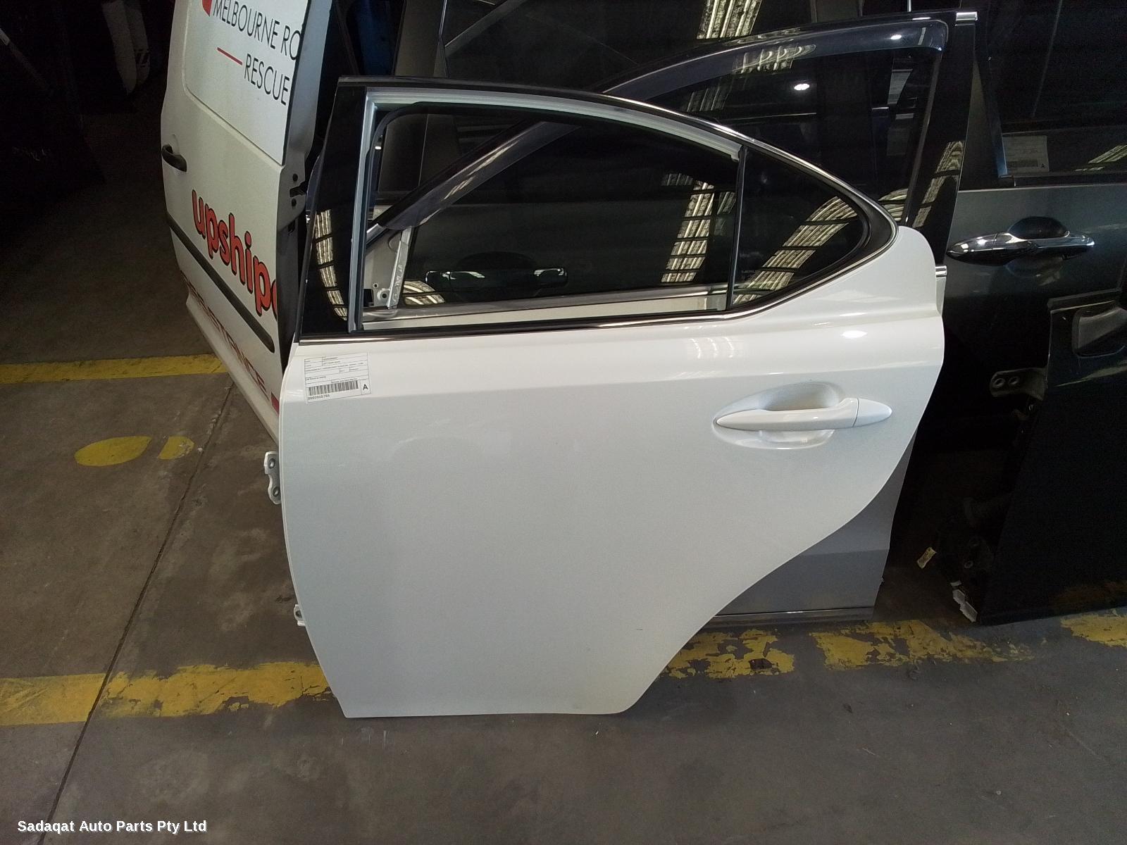 Lexus Is250/is250c Left Rear Door/sliding