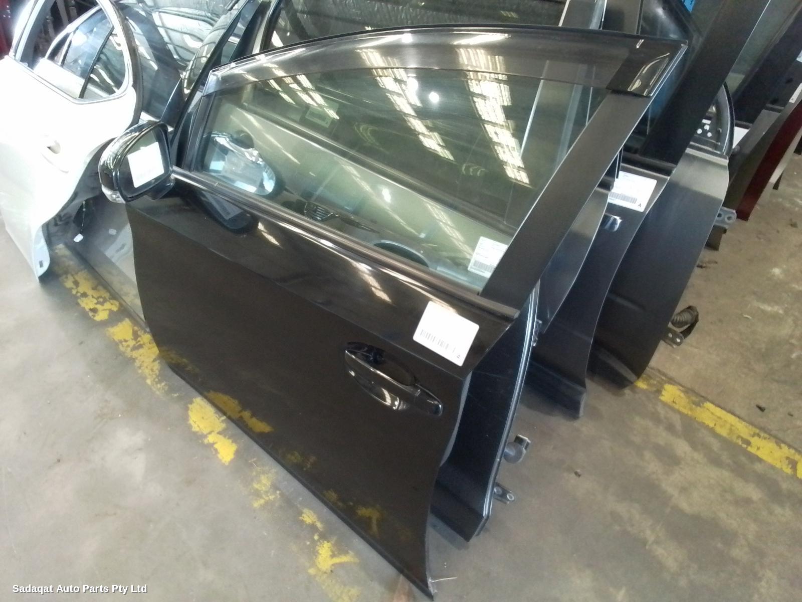 Toyota Prius Left Front Door