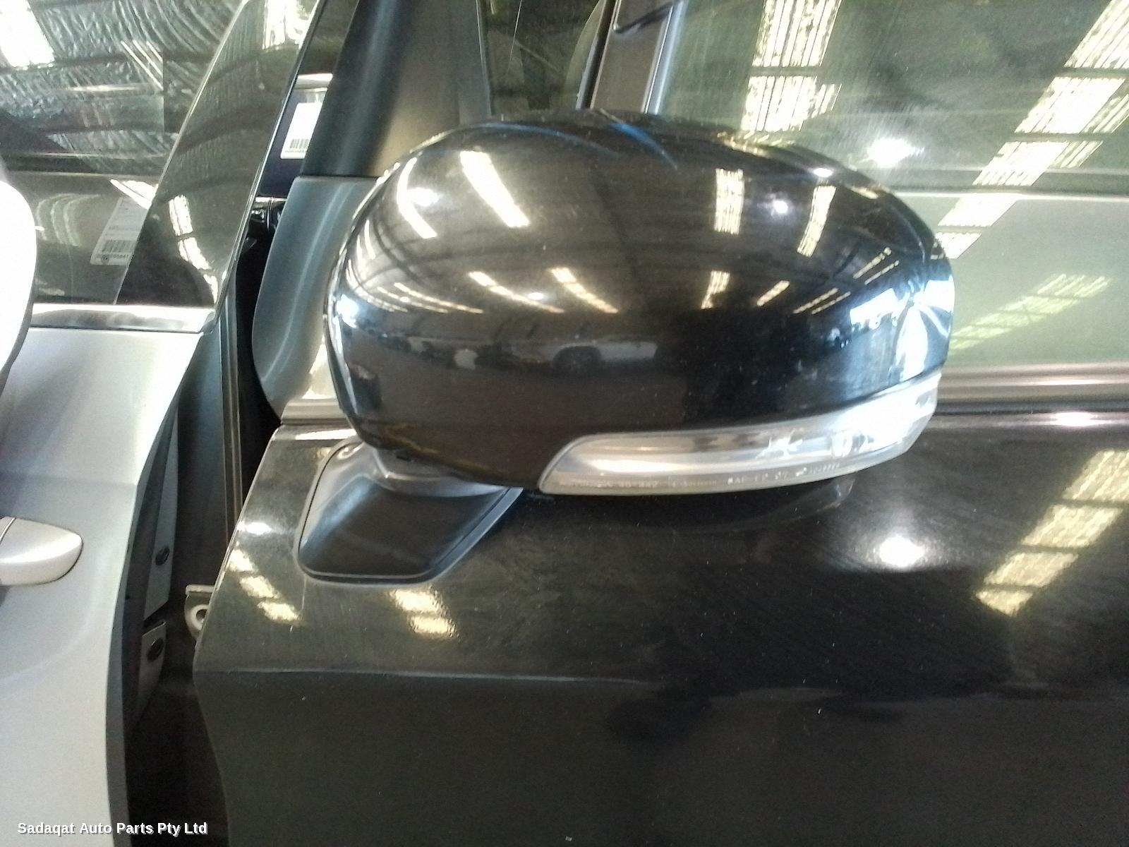 Toyota Prius Left Door Mirror