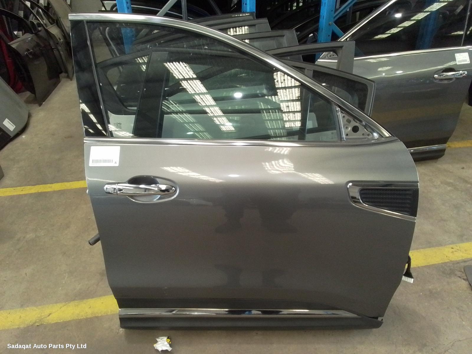 Renault Kaleos Right Front Door