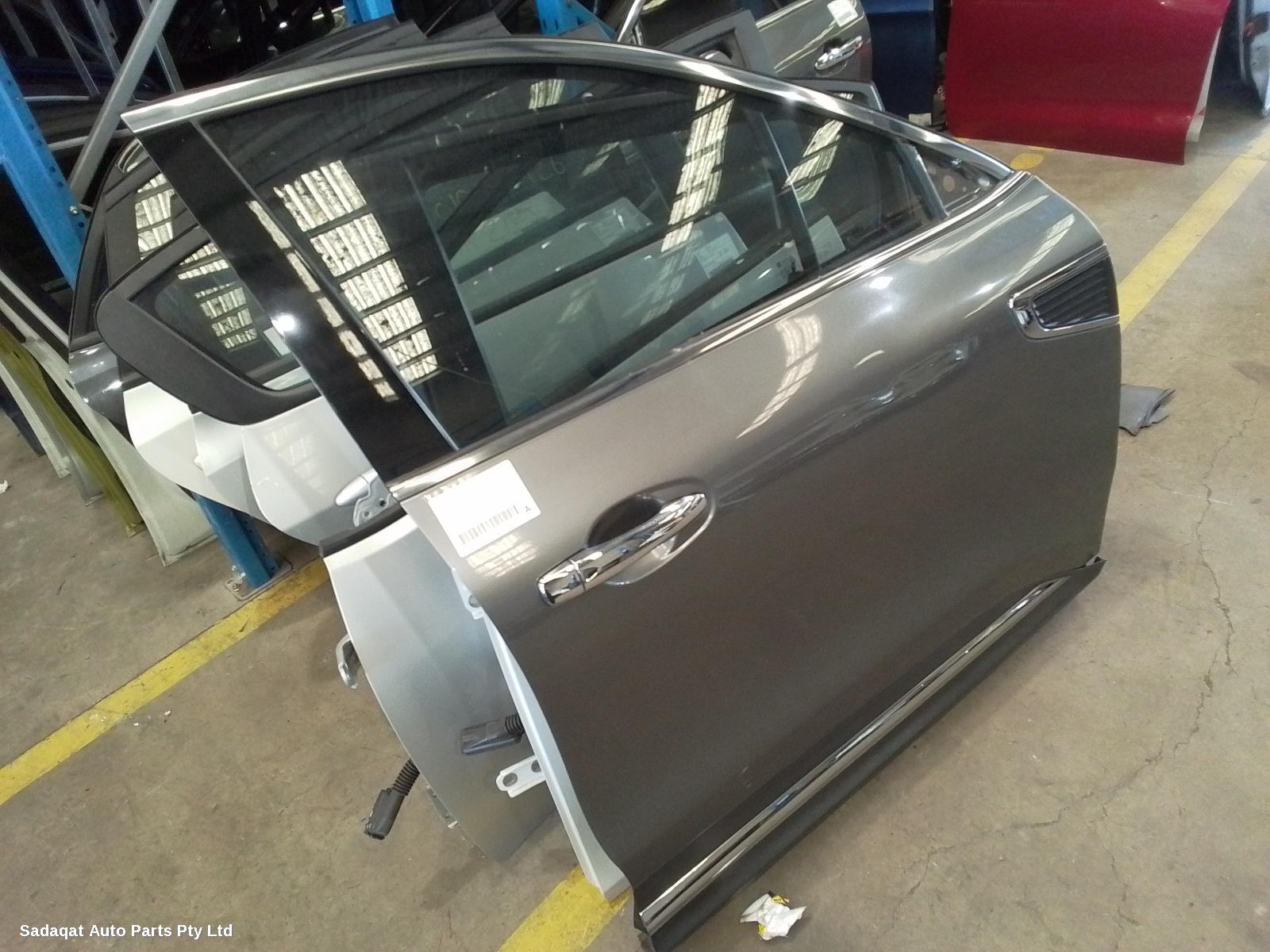 Renault Kaleos Right Front Door