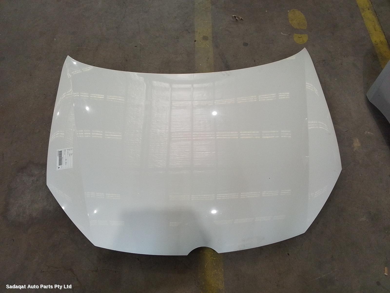 Volkswagen Golf Bonnet