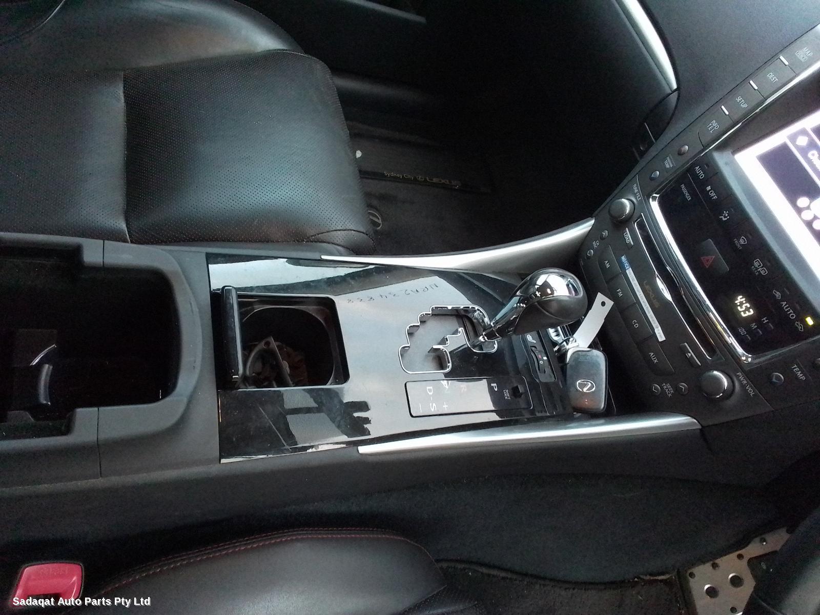 Lexus Is250/is250c Armrest