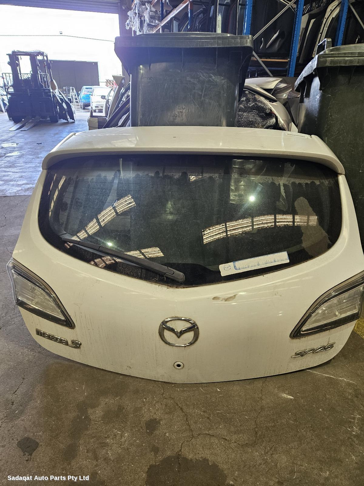 Mazda 3 Bootlid/tailgate