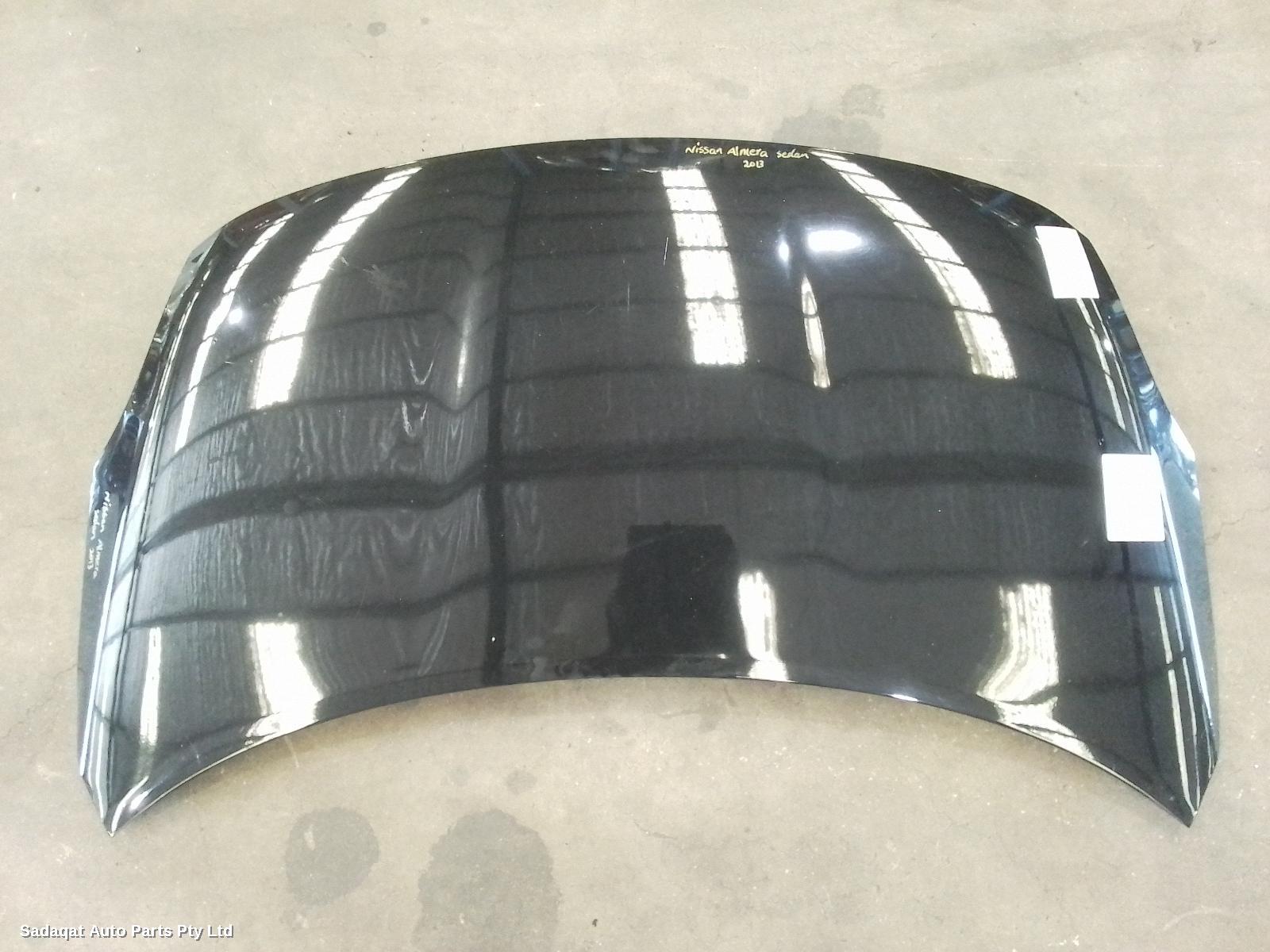 Nissan Almera Bonnet