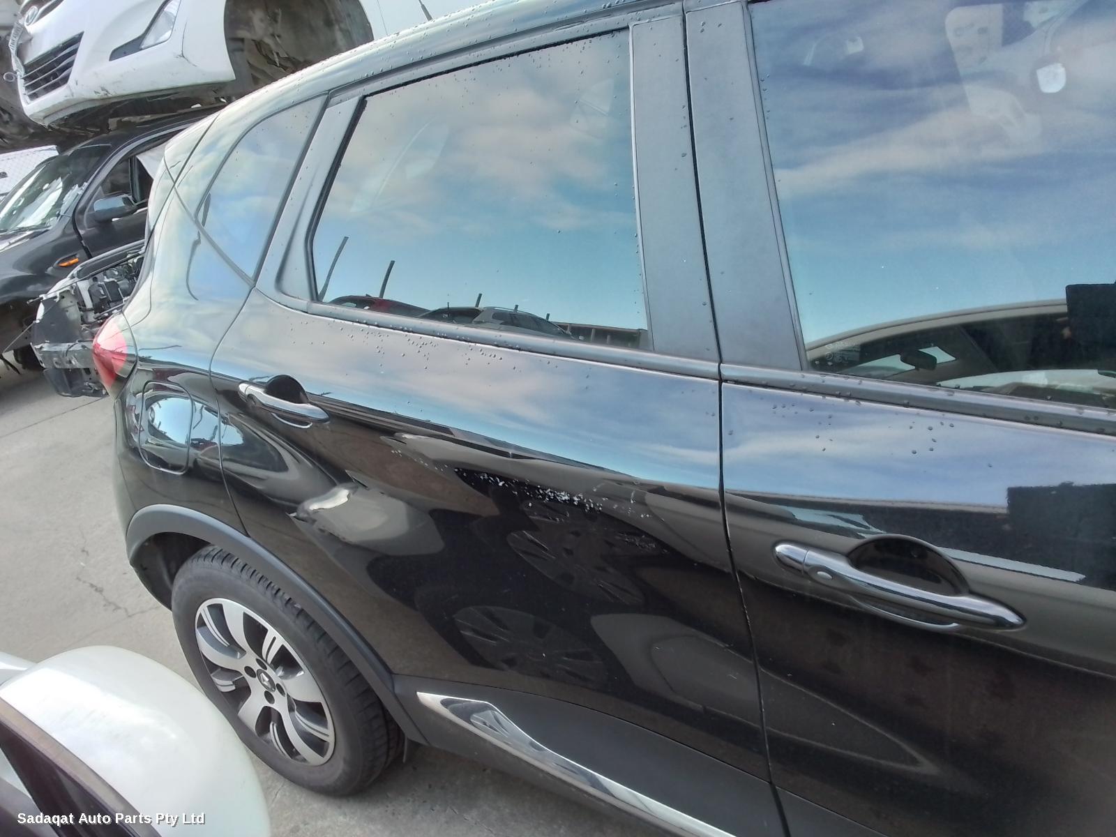 Renault Captur Right Guard