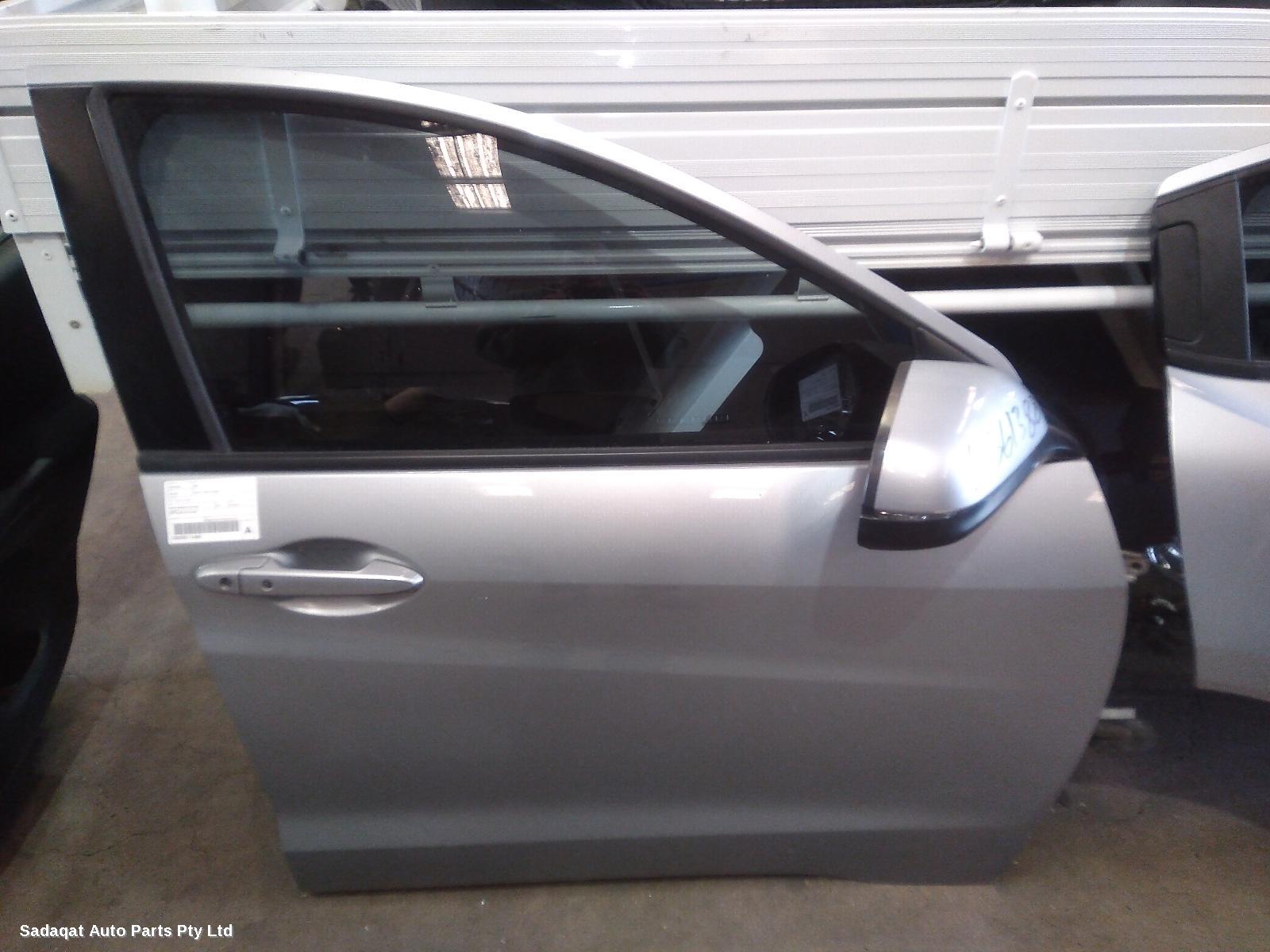 Honda Hrv Right Front Door