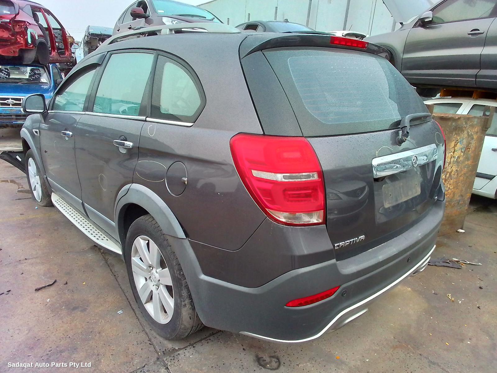 Holden Captiva Left Door Mirror