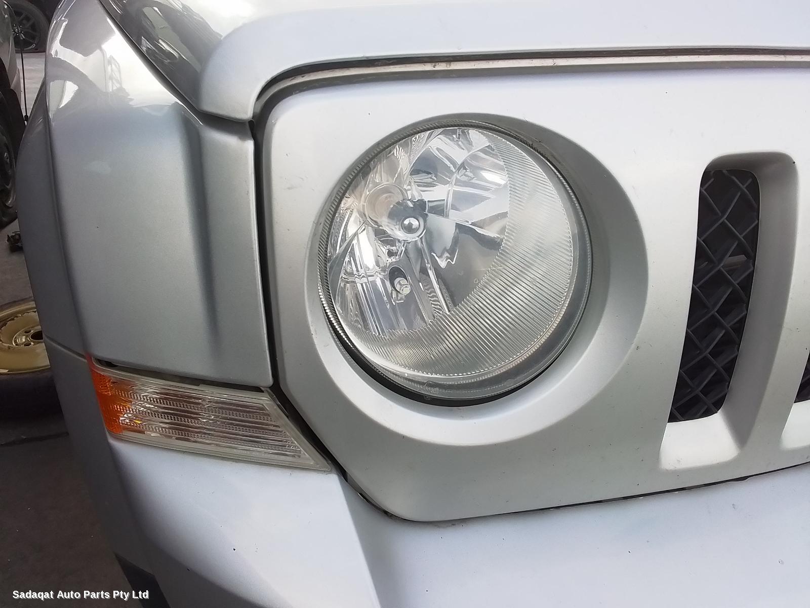 Jeep Patriot Left Taillight